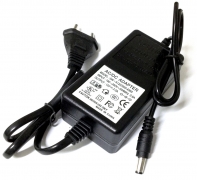 LP-40, Блок питания 12VDC 4A разъем 2.1/2.5 5.5 мм