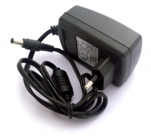 Блок питания 5VDC 3A разъем 2.1/2.5 5.5 мм
